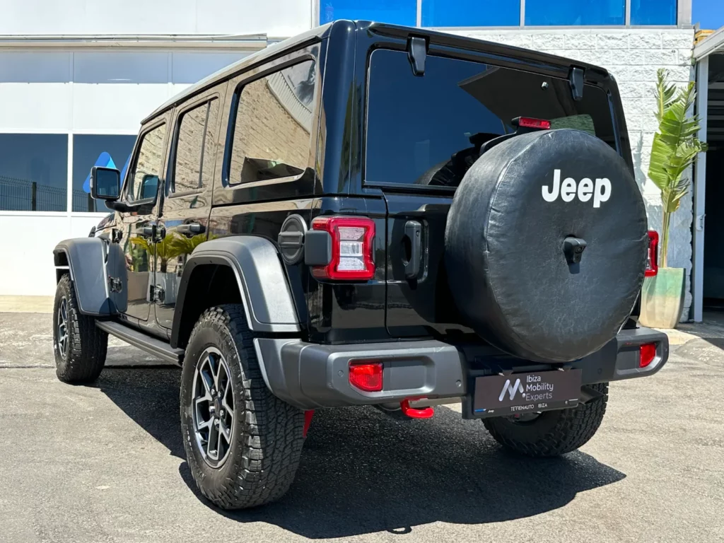 Jeep Wrangler rental in Ibiza